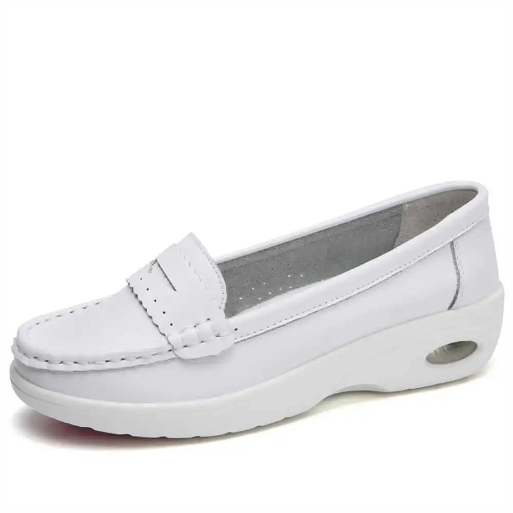 Thick Sole Slipon White Traine – Women Accessories Business Name Ideas Bewertung und Preis