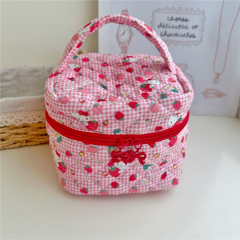 Hello Kitty Cartoon Printed Qu – Women'S Vanity Accessories Bewertung und Preis