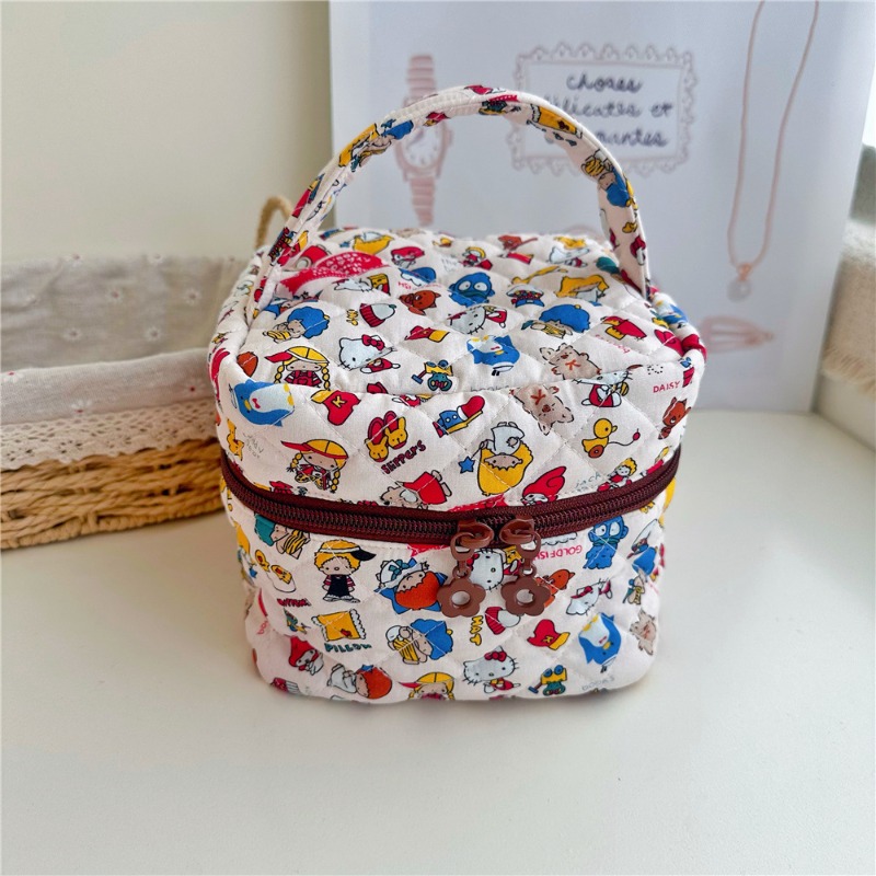 Hello Kitty Cartoon Printed Qu – Women'S Vanity Accessories Bewertung und Preis