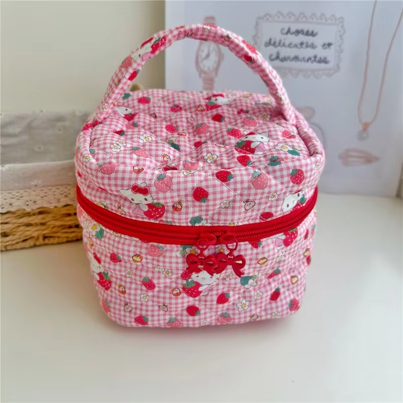 Hello Kitty Cartoon Printed Qu – Women'S Vanity Accessories Bewertung und Preis