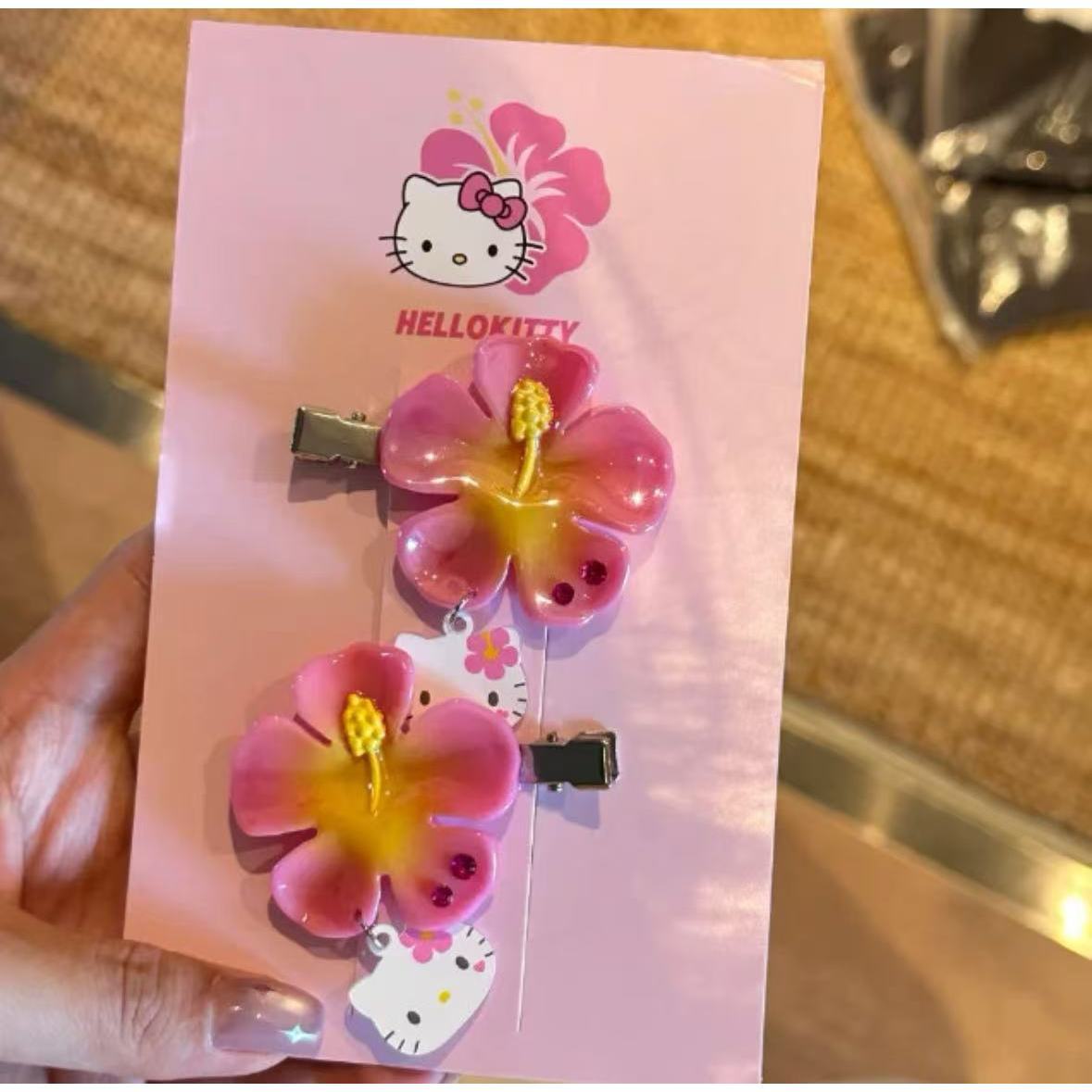 Kawaii Sanrio Hello Kitty Flow – Women'S Formal Accessories Bewertung und Preis