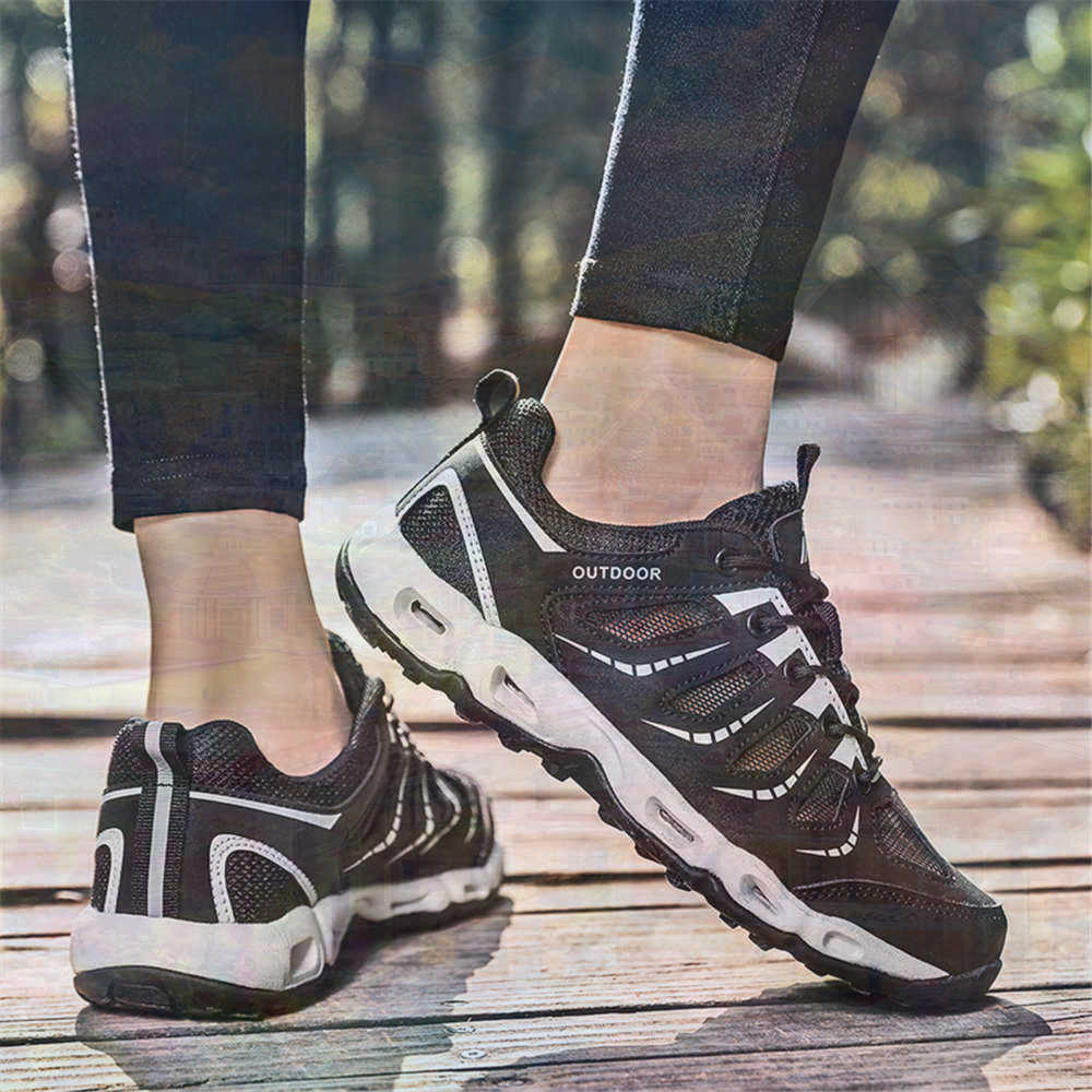 Sumer Round Tip Silver Sneaker – Women Accessories Business Name Ideas Bewertung und Preis