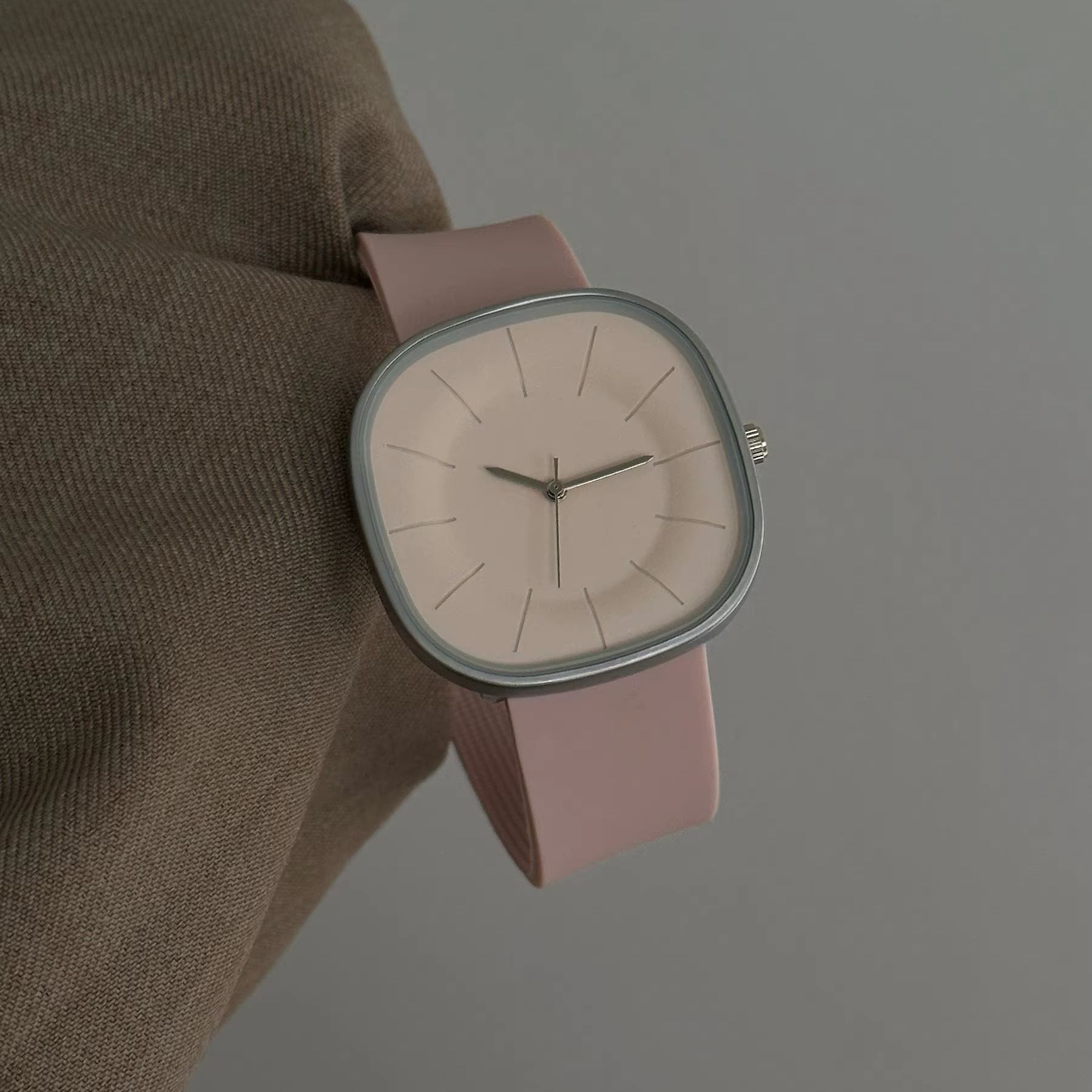 Minimalist Square Dial Quartz  – Women'S Accessories To Wear With Watch Bewertung und Preis
